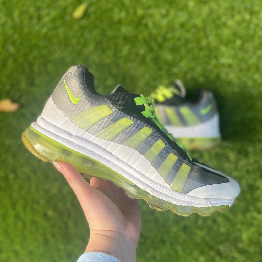 Nike air max